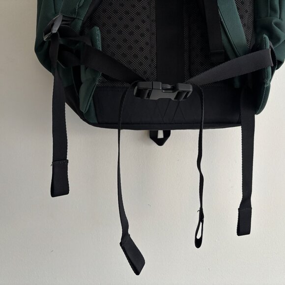 Rare Vintage The North Face Green Ruck Sack Backpack Hiking Bag Leather Trim - Picture 6 of 11